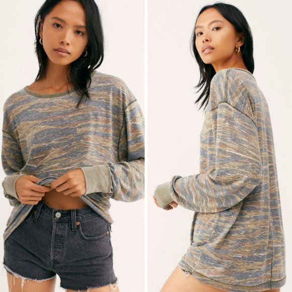 New WE THE FREE Arielle Tiger Combo Camo Cotton Blend Oversized Top Green Gray S - Picture 15 of 16